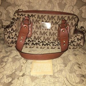 Final Price! Michael Kors Jacquard Satchel
